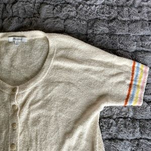 Cute Madewell short sleeve sweater shirt size: small but loose more like m